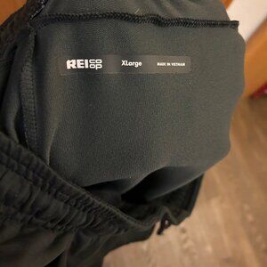 Men's REI XL jogging pants